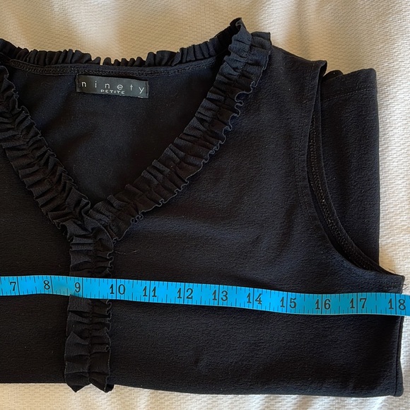 Top - Picture 2 of 3